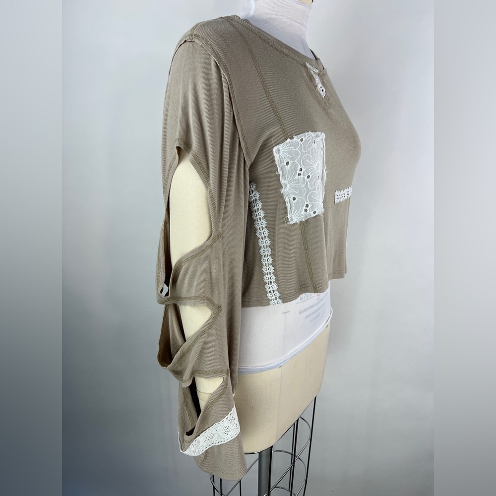 💚 2976. Ribbed Patchwork Cut Out Sleeves Top - Picture 3 of 6